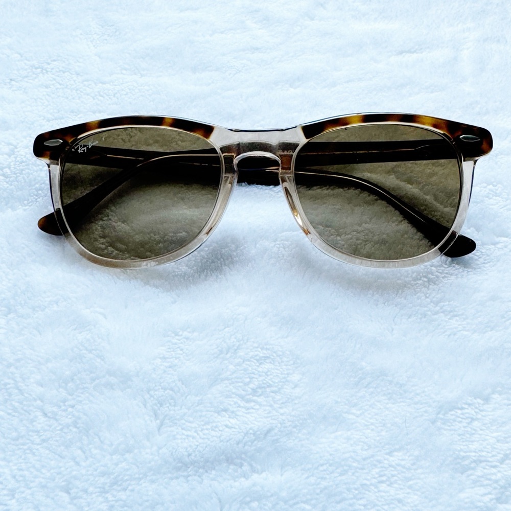 RAY BAN Women’s Eagle Eye Polarized Sunglasses RB2398